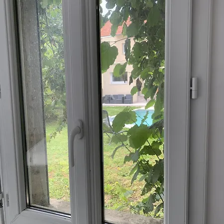 Prázdninový dům Studio Avec Piscine Sucy-en-Brie